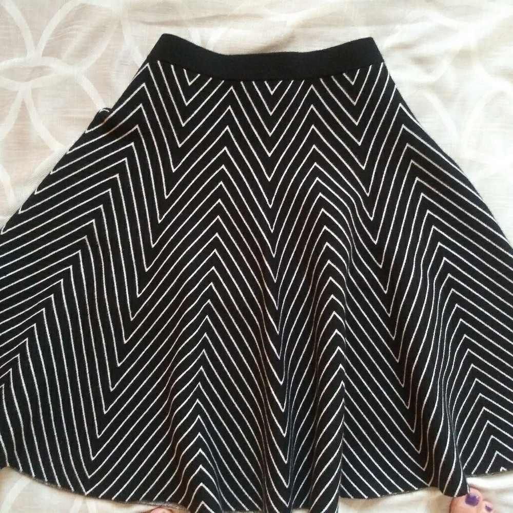 Carmen Marc Valvo A-line skirt